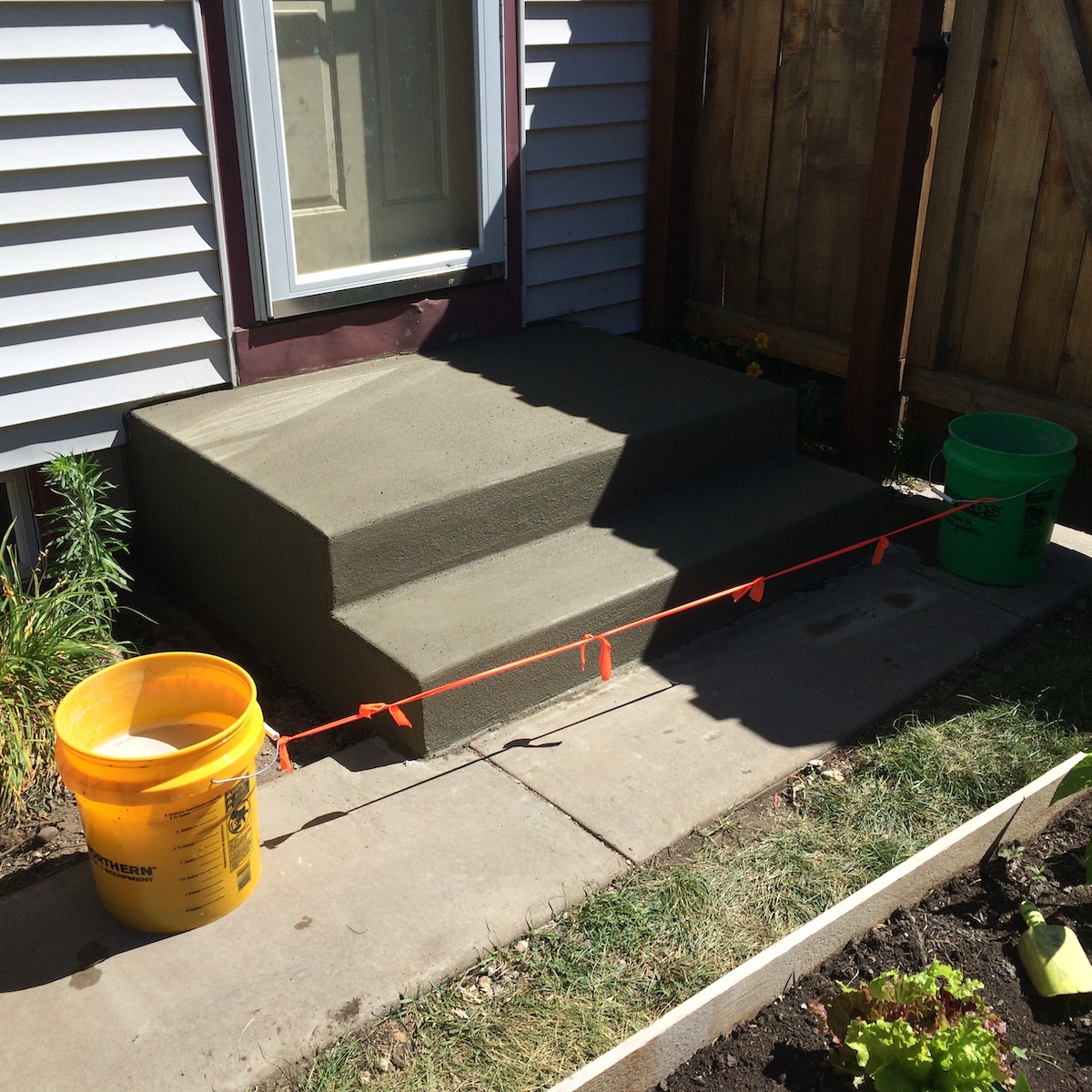New concrete steps after replacement